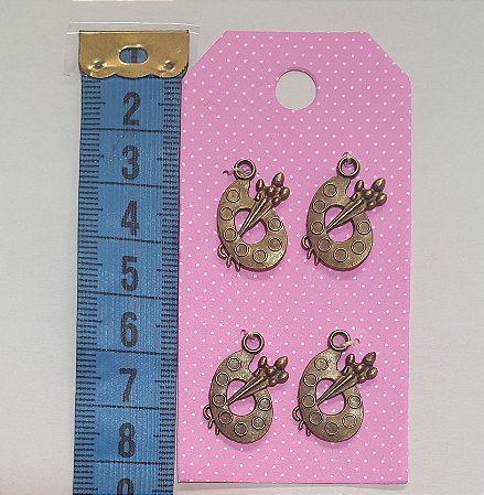 MINI PINGENTE PALETA COM PINCÉIS