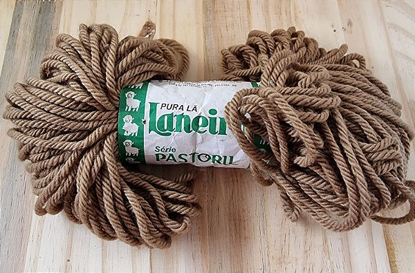 PURA LÃ LANEIRA  - SÉRIE PASTORIL - COR 3052