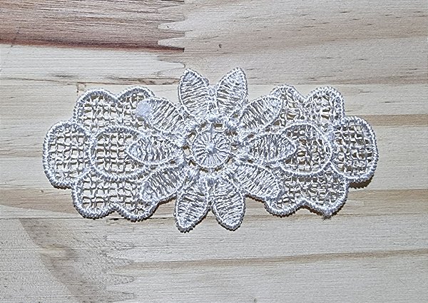 RENDA APLIQUE  FLOR  - 3 UNIDADES