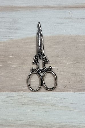 TESOURINHA VINTAGE OURO VELHO - 4,5 CM