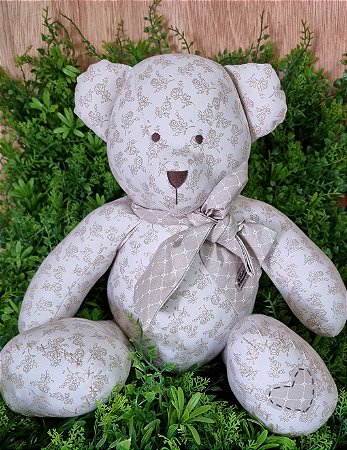 URSO MY LOVE  - M  COR BRANCO COM ESTAMPA FLORAL