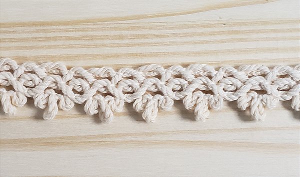 RENDA DE ALGODÃO CROCHÊ - COR CRU
