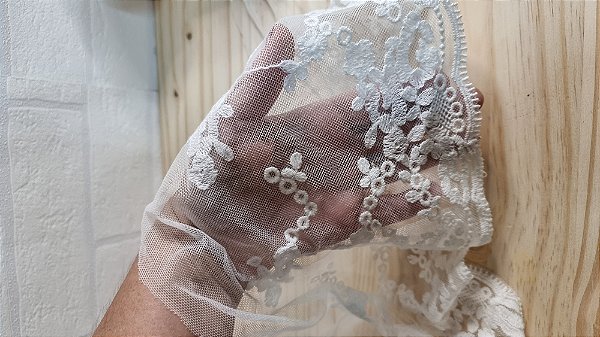 RENDA DE TULE BORDADA  CAROL - OFF WHITE