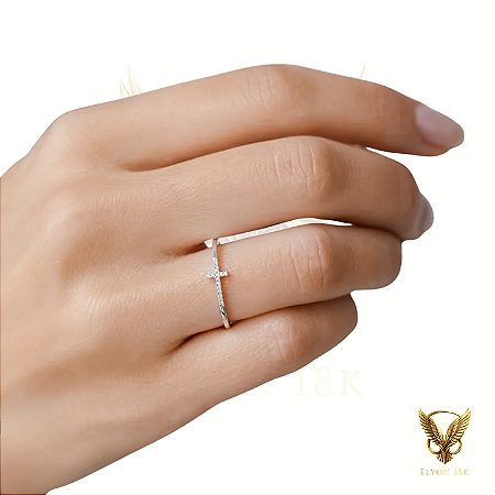 Anel em ouro 18k cruz com 12 diamantes naturais