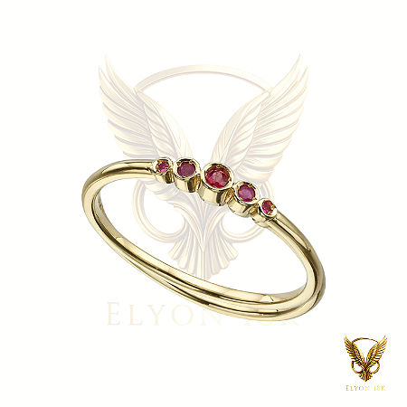 Anel em ouro 18k com 5 rubis naturais decrescentes