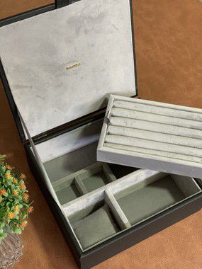 Caixa Organizadora para acessorios com suporte de anel