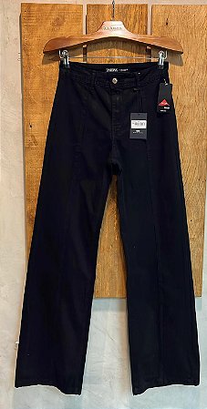 79,90 UNIT /CALÇA WIDE LEG COLOR /PRETO / GRADE: 36/1 38/2 40/3 42/2 44/2 46/11=11 PEÇAS