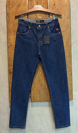 $69,90 UNIT / CIGARRETE MARIA /PLUS /GRADE:44/1 46/2 48/3 50/2 52/1=9 PEÇAS