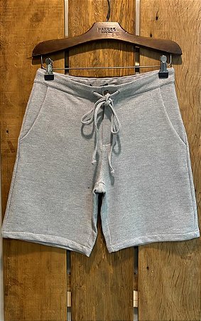 $59,90UNIT/BERMUDA MASCULINA MOLETOM /CINZA CLARO/GRADE:40/1 42/2 44//2 46/2 48/1=8 PEÇAS