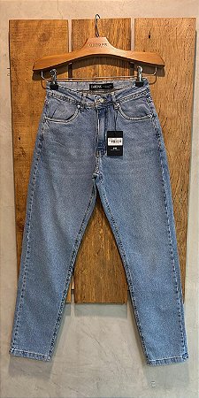 $69,90 UNIT/CALÇA MOM COM STRETCH /LAVAGEM CLEAR/GRADE:36/1 38/3 40/2 42/2 44/2 46/1=11 PEÇAS