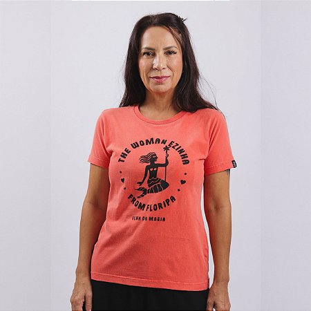 Tshirt Básica The Woman Ezinha Goiaba