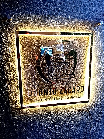 Placa em Acrílico com Logotipo em Acrílico e Iluminação em LED