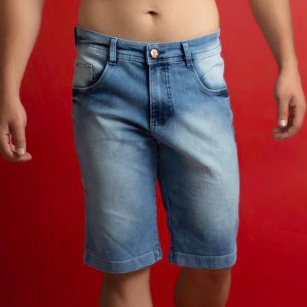 bermuda jeans de cor
