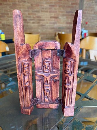 Oratório em Madeira