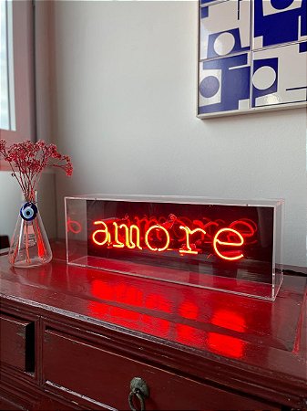 Luminária Amor em Línguas (Amore)