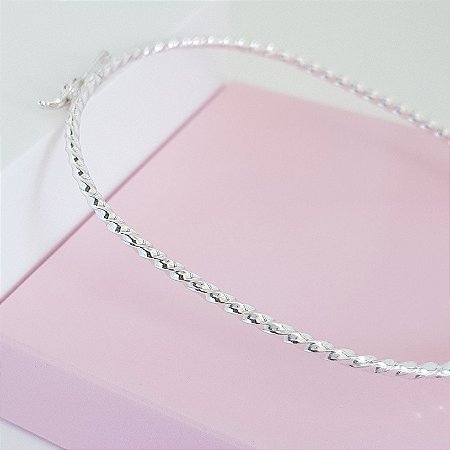 Pulseira Rígida Fio Torcido Prata 925