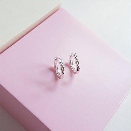Brinco de Argola Clique com Detalhes Prata 925