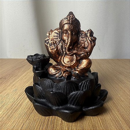Incensário Cascata Ganesha na Flor de Lótus Cor Bronze
