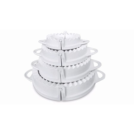 Kit com 4 Forminhas de Tamanhos Diferentes para Pastel