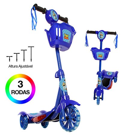 Brinquedo Patinete Infantil Toy Story 3 Rodas Com Luz E Som.