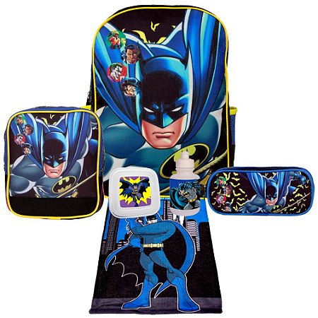 Mochila Masculina Infantil de Costas Batman com Acessórios