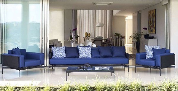 Conjunto Sofá 3 lugares e 2 poltronas em tela sintética Lucca