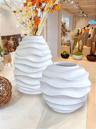 Vaso Ondas Decorativo Branco Grande em Cerâmica