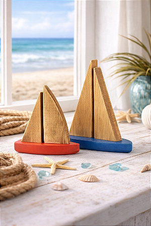 Kit 2 Veleiros Azul e Vermelho Decoração Enfeite Barquinhos Náutico
