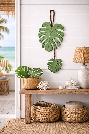 Decoração Folhas Verdes em Madeira Costela de Adão com Corda