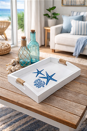 Bandeja Branca Estrelas e Coral em Madeira 35x25 cm Decoração Náutica Praia