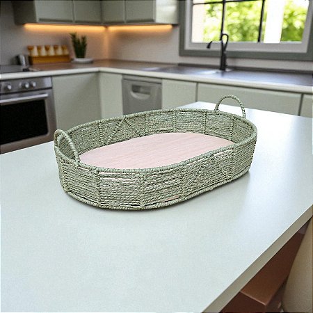 Bandeja Verde Oval em Palha com Base em Madeira 35 cm