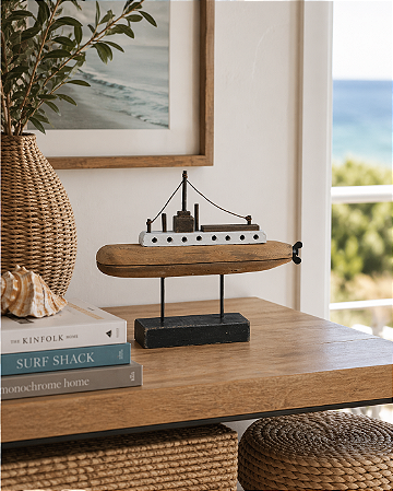 Enfeite Submarino em Madeira 19x24x5 cm