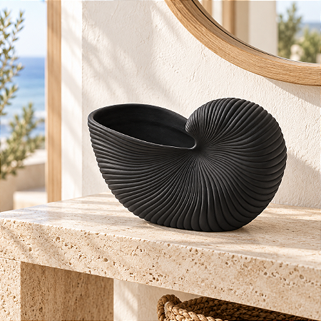 Vaso Decorativo Concha Preto em Cerâmica 18x29x15 cm