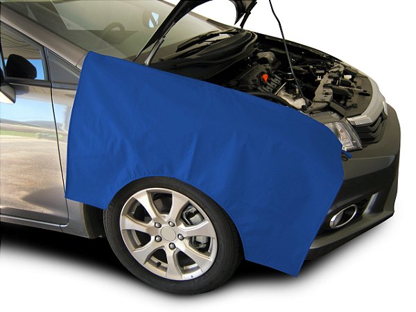 Capa protetora de carro em oficina mecânica - Modelo Lateral