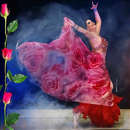 Véu Seda Pura Rosas Estilizadas