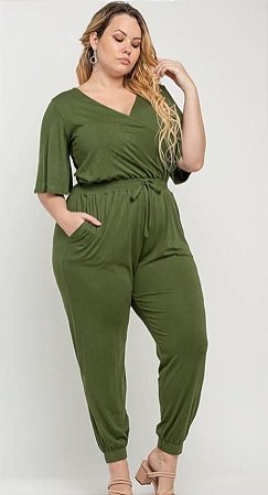 macacão verde plus size