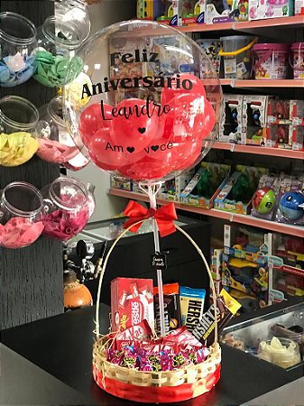 Balloon Cesta Chocolates Aniversário