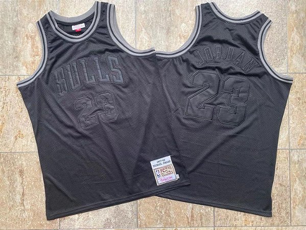 Camisa de Basquete Chicago Bulls 97/98 All Black - 23 Michael Jordan