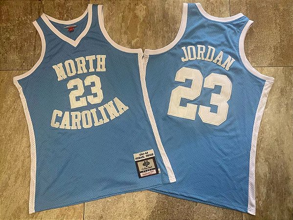 Camisa de Basquete retrô North Carolina Bordado Denso - 23 Michael Jordan