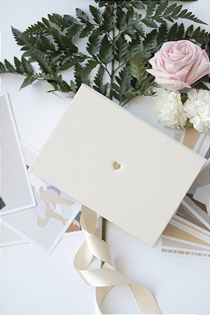 Caixa 15x21 fecho laço cetim