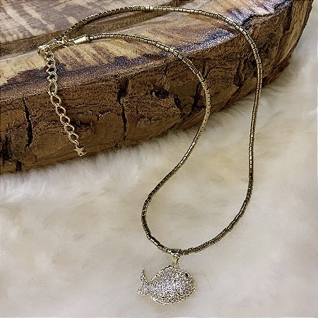 COLAR PEIXE ZIRCÔNIA DOURADO