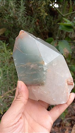 Quartzo Cristal Bruto com Inclusão