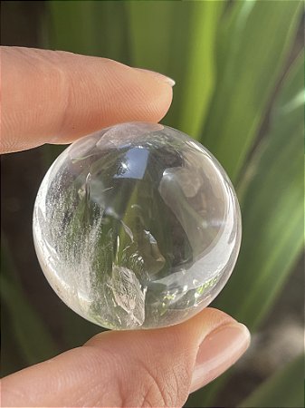 Esfera de Cristal Transparente com Nebulosa
