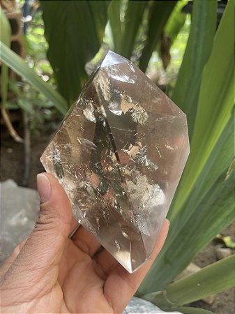Cristal Fumê com Toque Citrinado