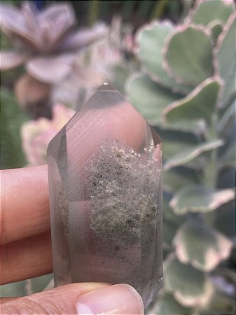 Ponta de Cristal Fantasma  e Lodolita