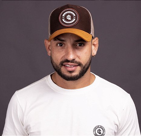 Bone marrom aba ocre aplique vaqueiro crazy - Capa Loka