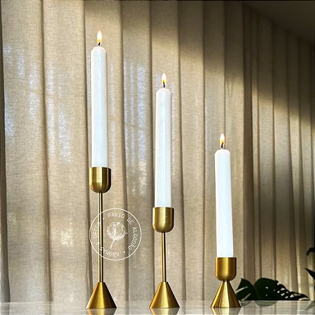 Castiçal dourado