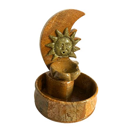 fonte de água de pedra sabão lua