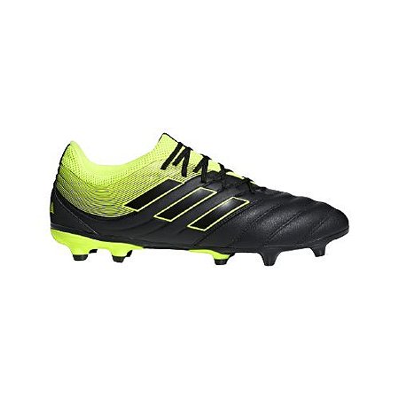 chuteira adidas preta com verde