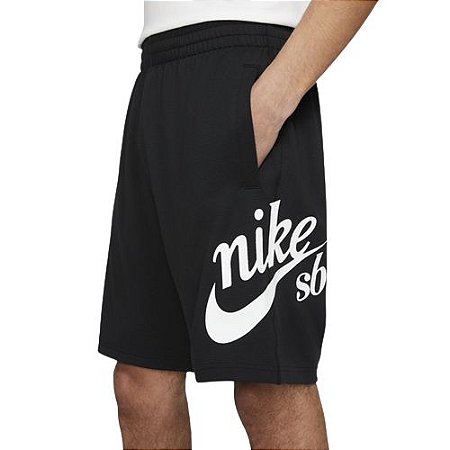 nike essentials shorts in black